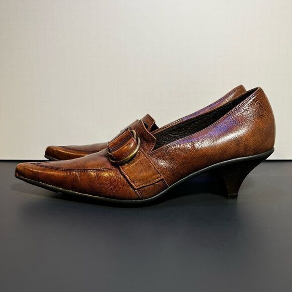 Womens NOVECENTO Brown Leather Pointed Toe Heels / Size 6.5 Narrow - EU 37 - Picture 4 of 9